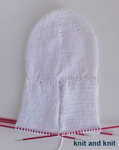 snowman-knitting-needles 