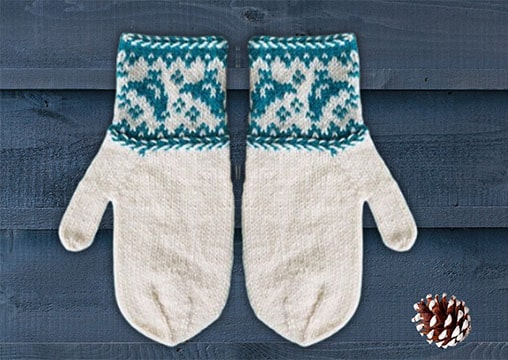 women-s-mittens-with-latvian-braid-and-unique-design