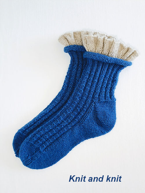 women’s-ruffle-socks