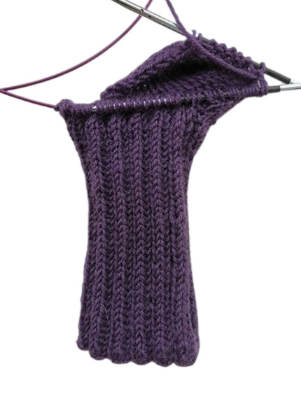 how-to-knit-childrens-socks-on-circular-needles