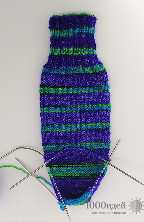 how-to-knit-socks-with-crasy-trio