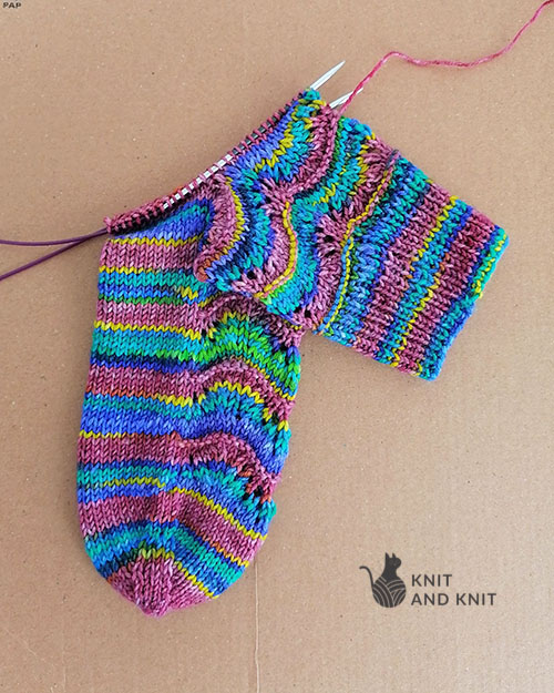 lace-socks-with-a-replaceable-heel