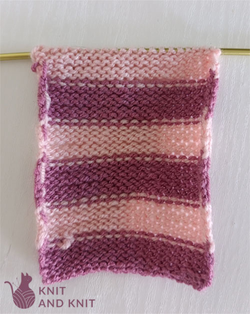 how-to-change-yarn-colors-when-knitting 